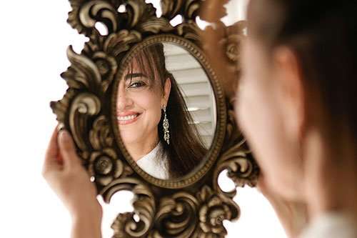 Centro Chí Ourense,bienestar integral,terapias holísticas,formación,salud y belleza